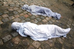 La figure du gisant  7 * 5184 x 3456 * (8.9MB)